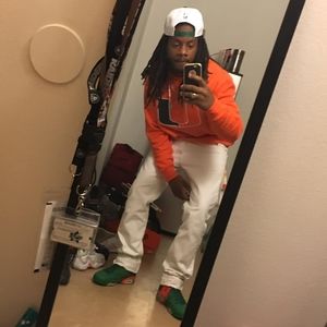 Meet your Posher, Donavan